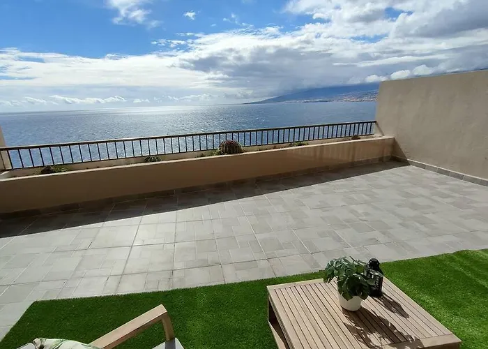 Ocean View With Terrace شقة Radazul